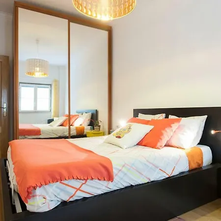 Private Terrace Retreat In Historic * Lisbon