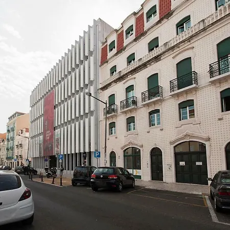 Sunny Terrace Apartment Lisbon