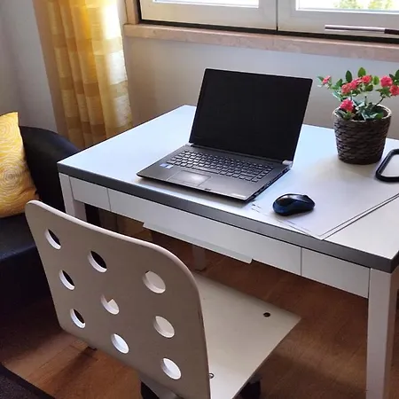 Sunny Terrace Appartement *