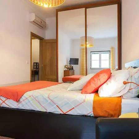 Sunny Terrace * ליסבון