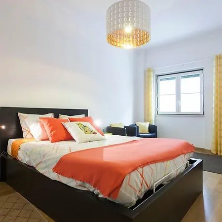 Sunny Terrace ליסבון